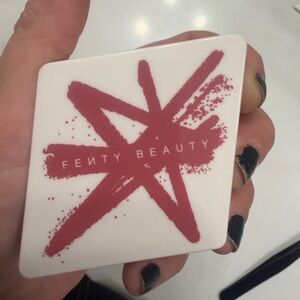Fenty Beauty Suede Powder Blush in Riri